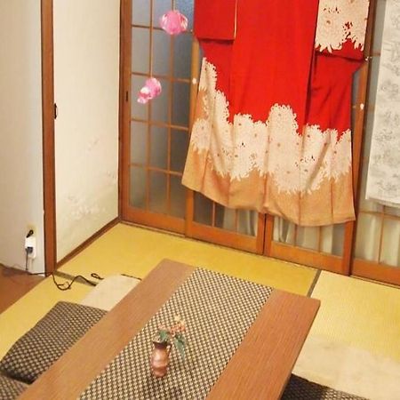 Guesthouse Usagi-Momiji Kioto Exterior foto